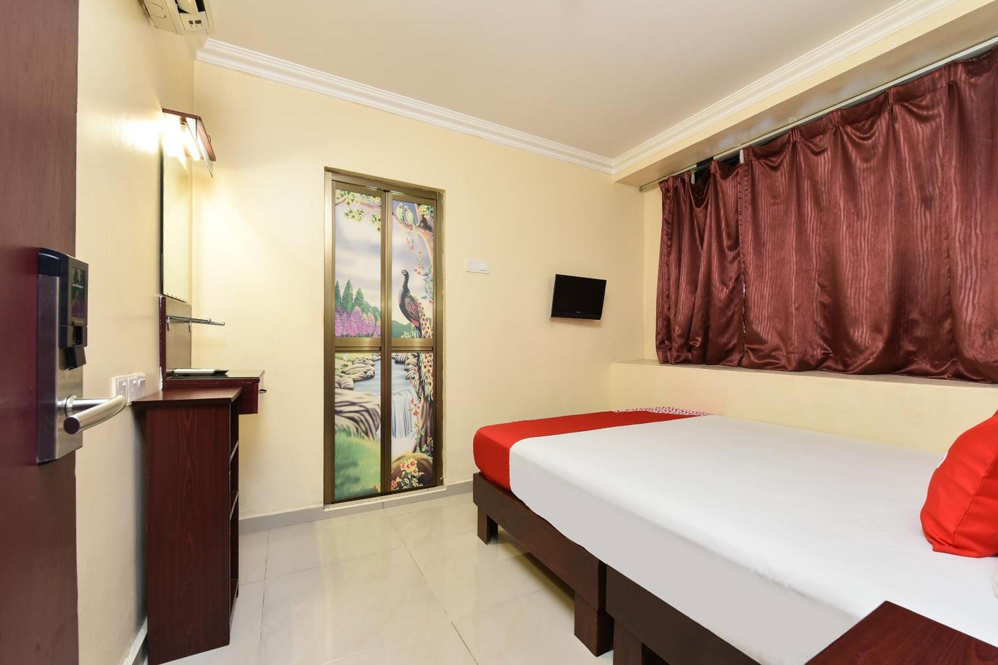 Super Oyo 90562 J Hotel Pj Petaling Jaya Exteriör bild
